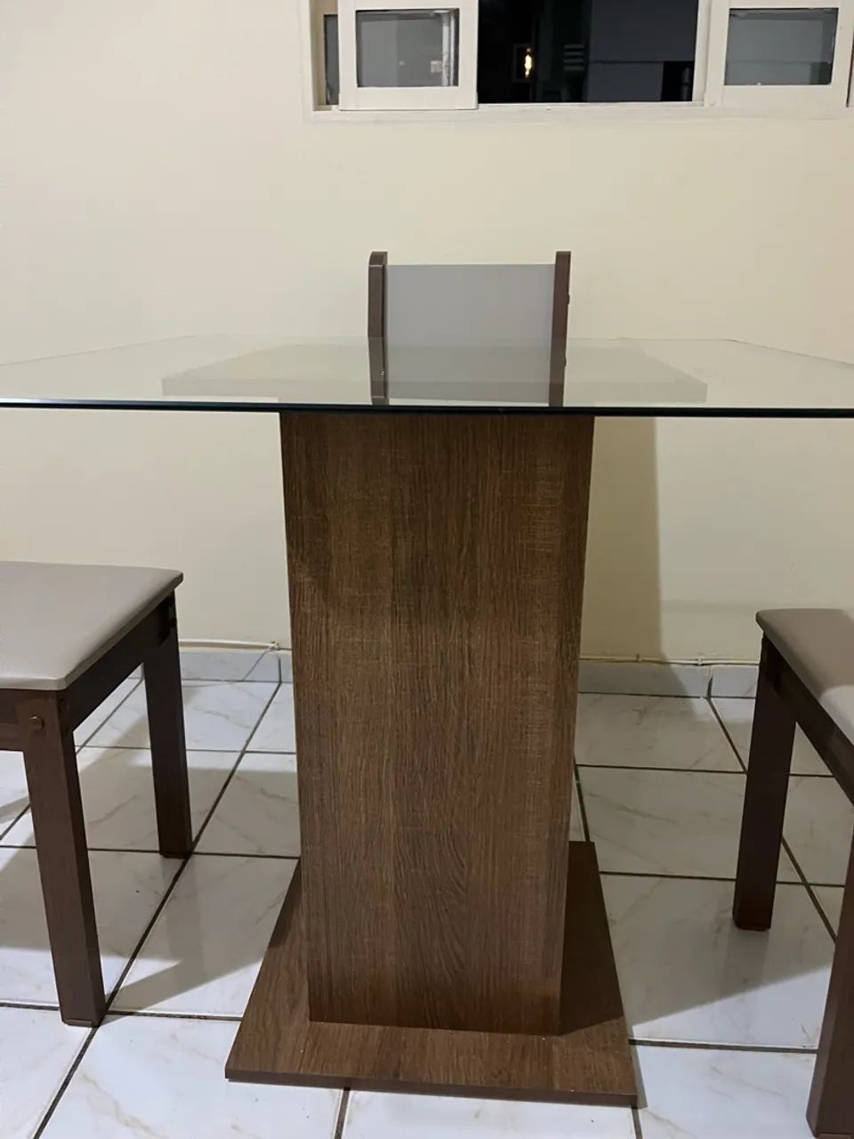 Mesa com 4 cadeiras  - Foto 3