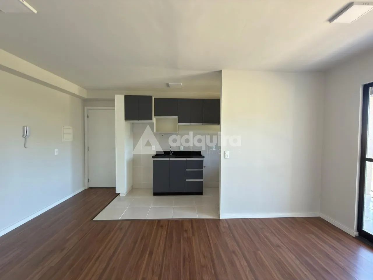 Apartamento com 3 Quartos e Ampla Sacada no Vista Uvaranas - Foto 3