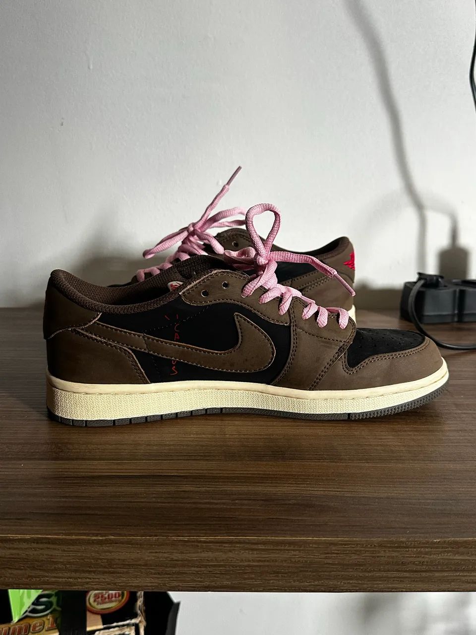 Jordan 1 low Travis Scott tan 41 - Foto 4