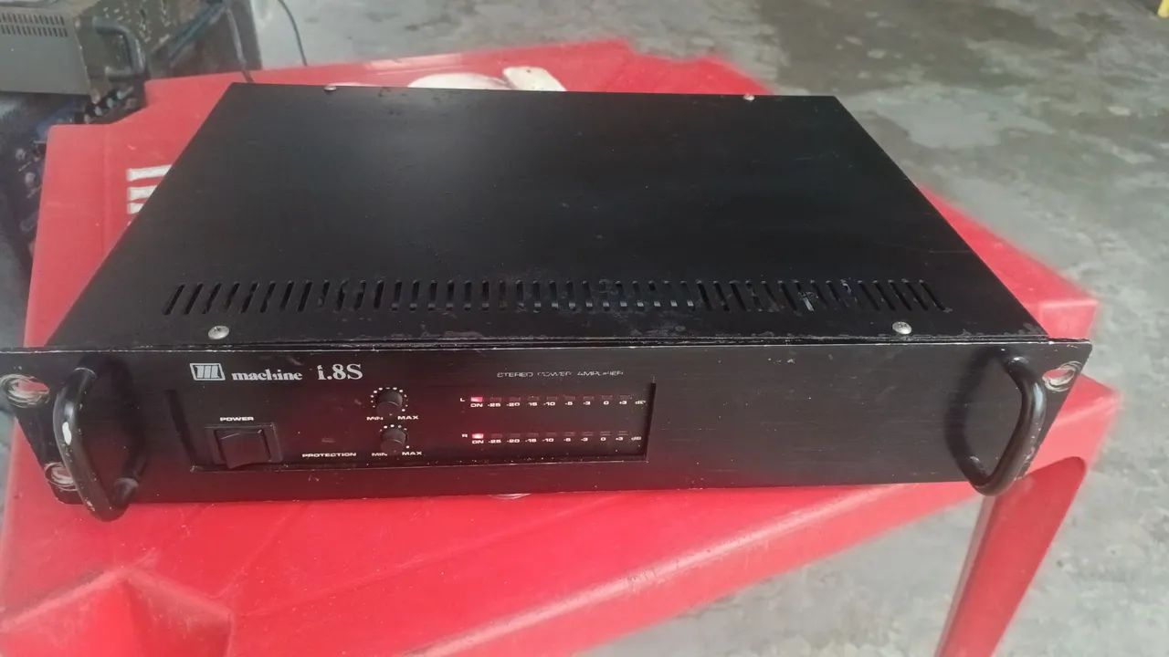 Amplificador machine 1.8