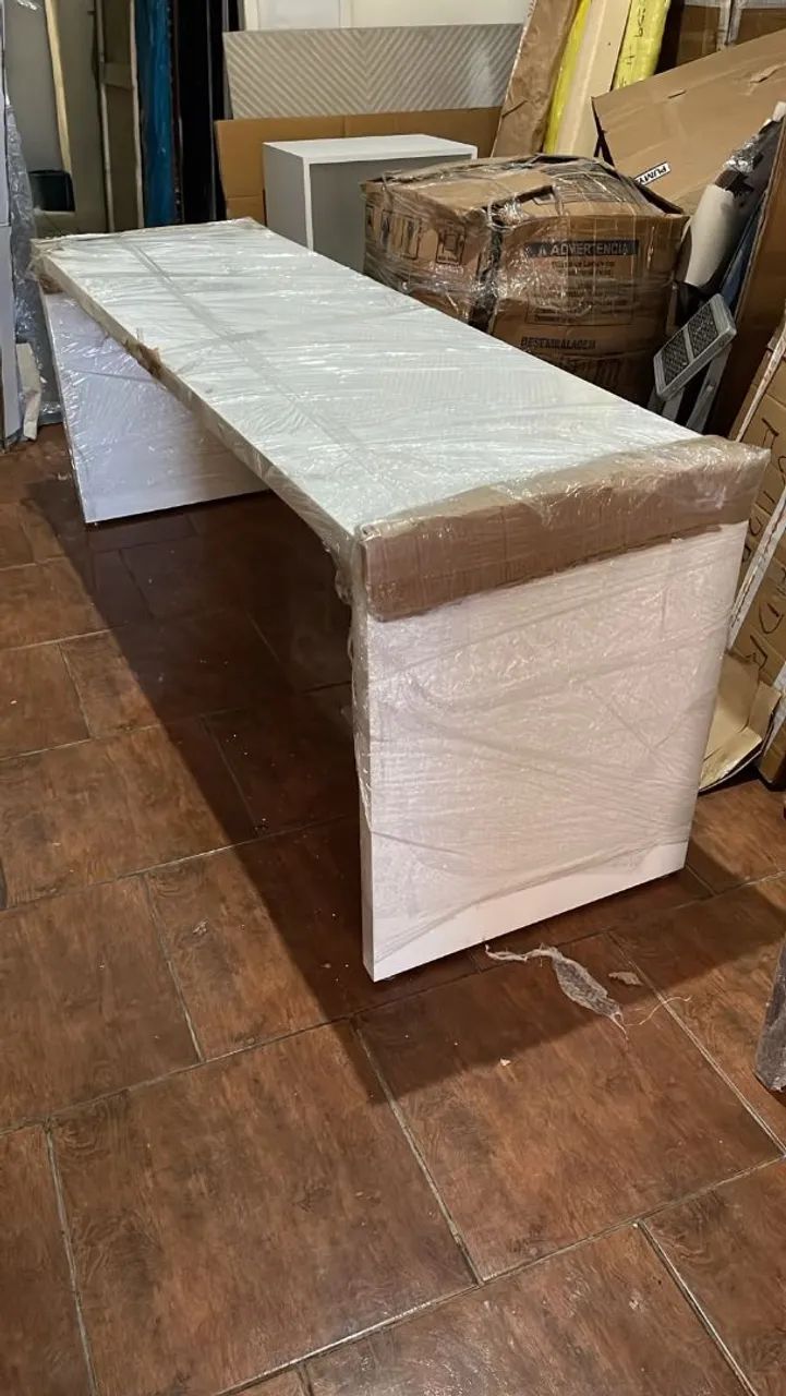 MESA PARA ESCRITÓRIO 