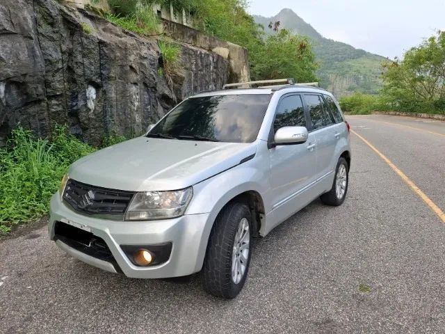 Suzuki Grand Vitara Grand Vitara 2.0 16V 4x2/4x4 5p Aut. 2014