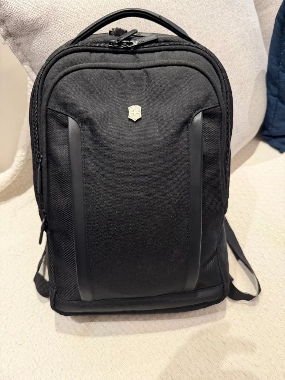 Mochila Victorinox Altmont Professional Compact Preta Original - Foto 4
