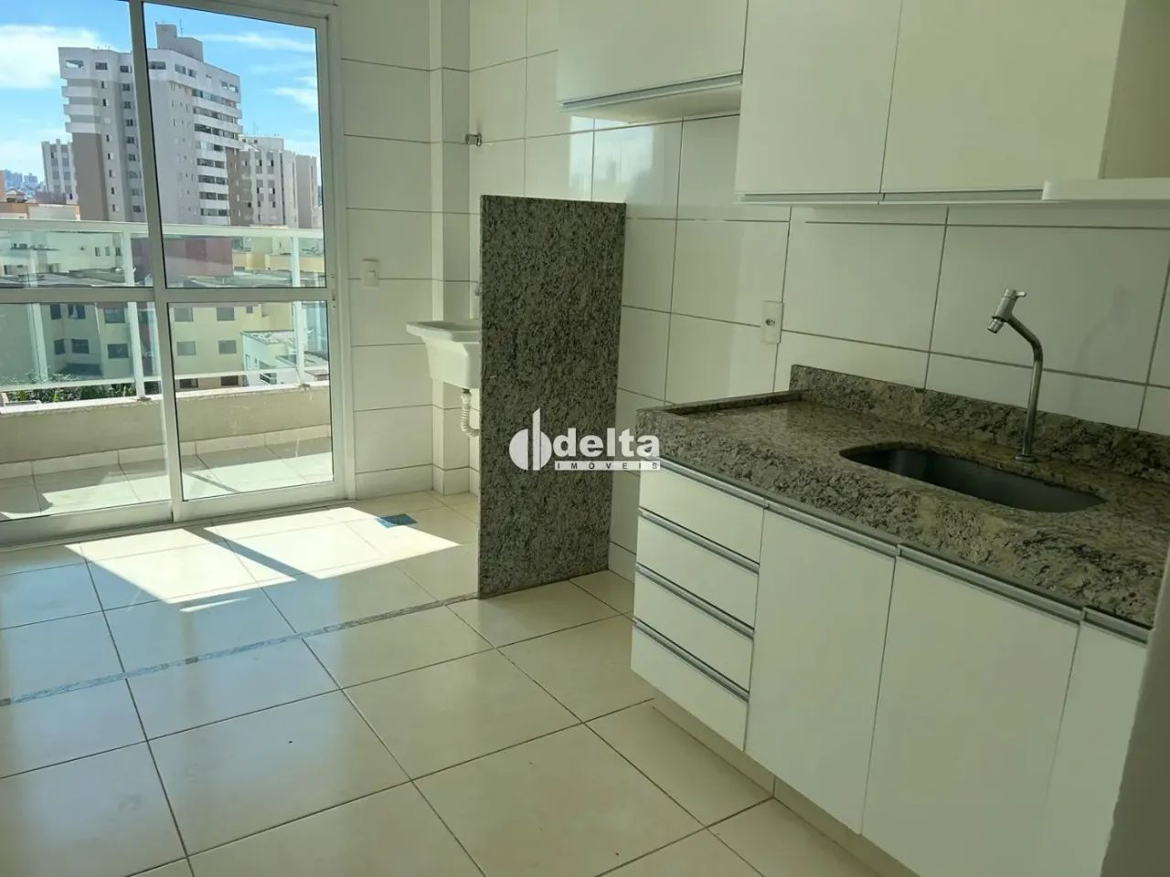 Apartamento com 3 quartos sendo 1 suíte disponível para venda no bairro Osvaldo Rezende em - Foto 3
