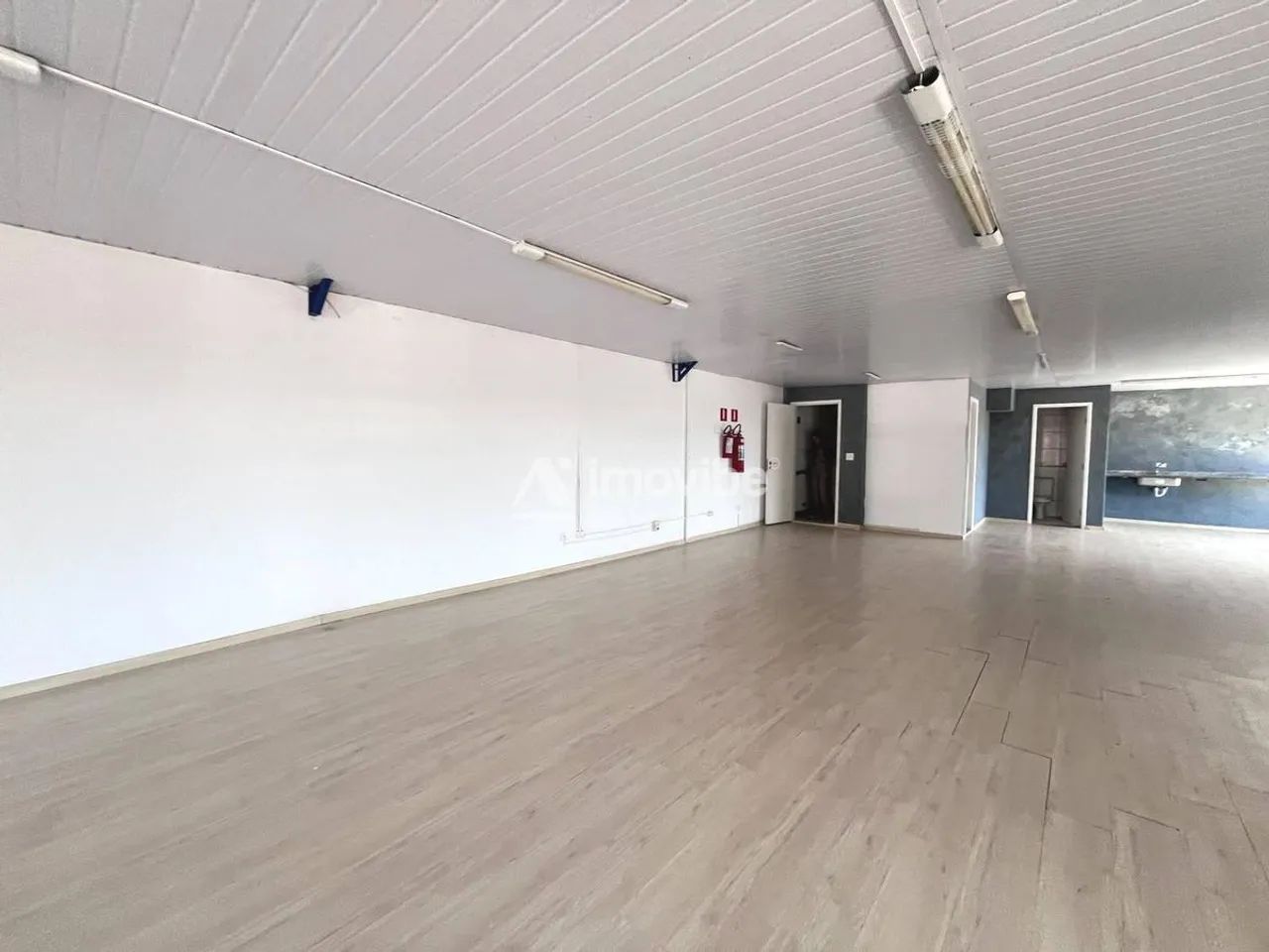Sala Ampla Sobreloja para Alugar com 183 m²  Antônio Zanaga  Americana/SP - Foto 5