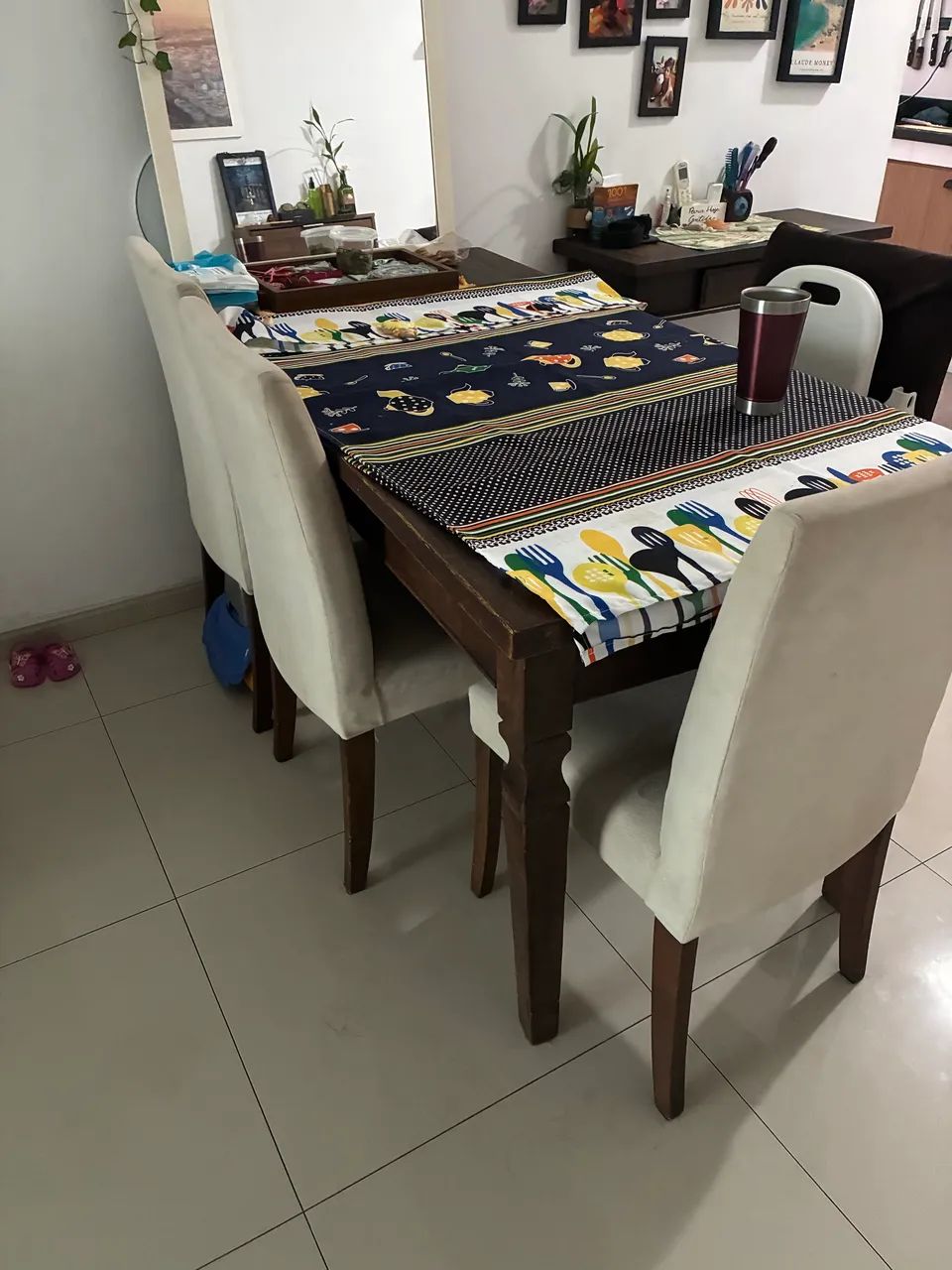 Mesa 6 lugares 180/60 cm NÃO ACOMPANHA CADEIRAS - Foto 3