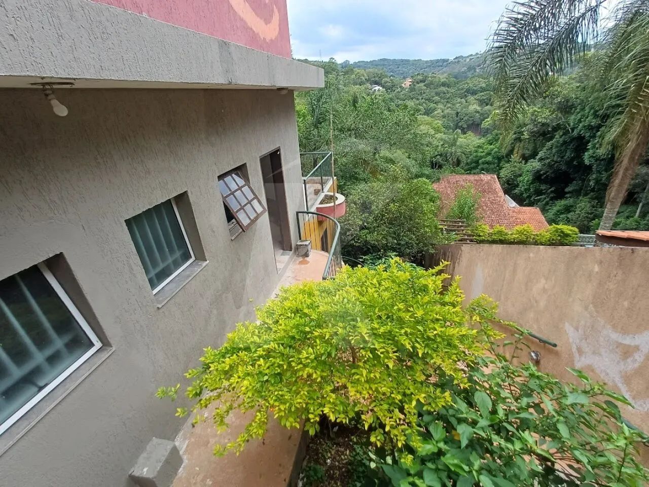 Casa em Mairiporã 02 quartos e 02 vagas de garagem