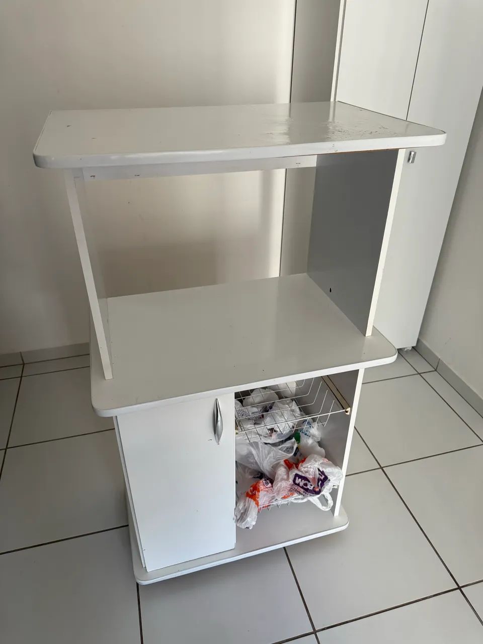MÓVEL MICROONDAS E FRUTEIRA