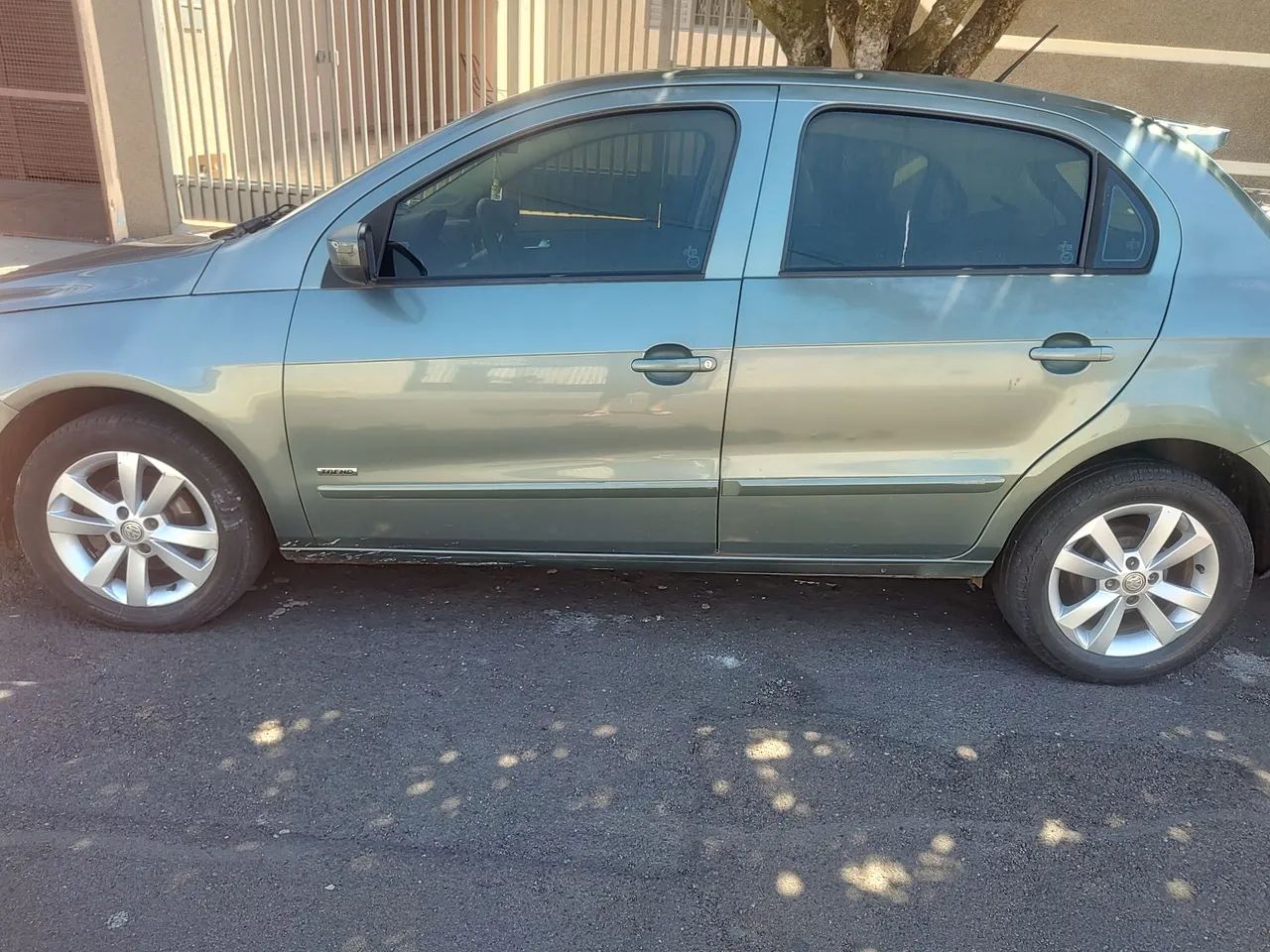 Volkswagen Gol Gol City (Trend)/Titan 1.0 T. Flex 8V 4p 2010
