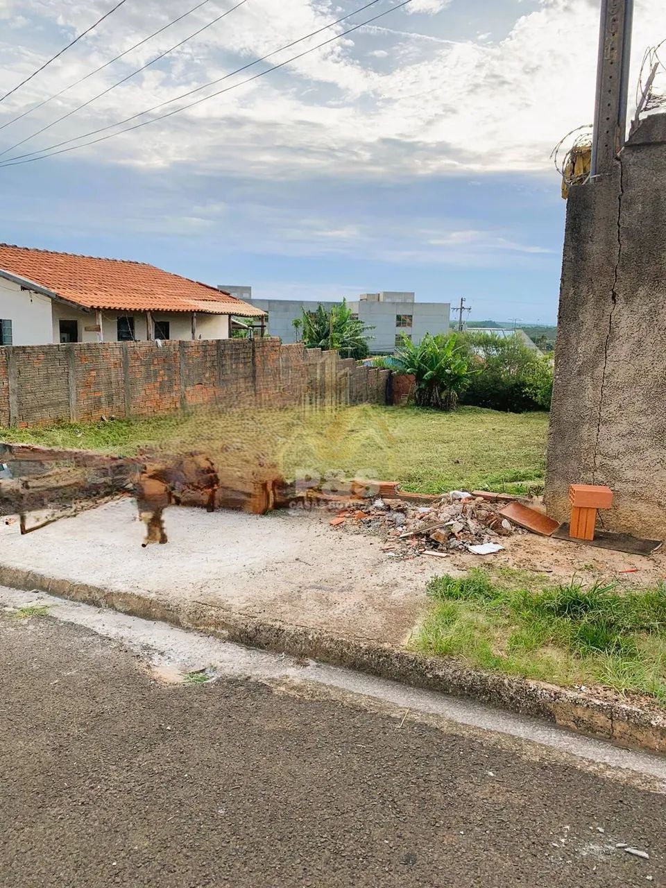 Terreno com 403 m2, próximo ao Fórum de Botucatu! - Foto 2