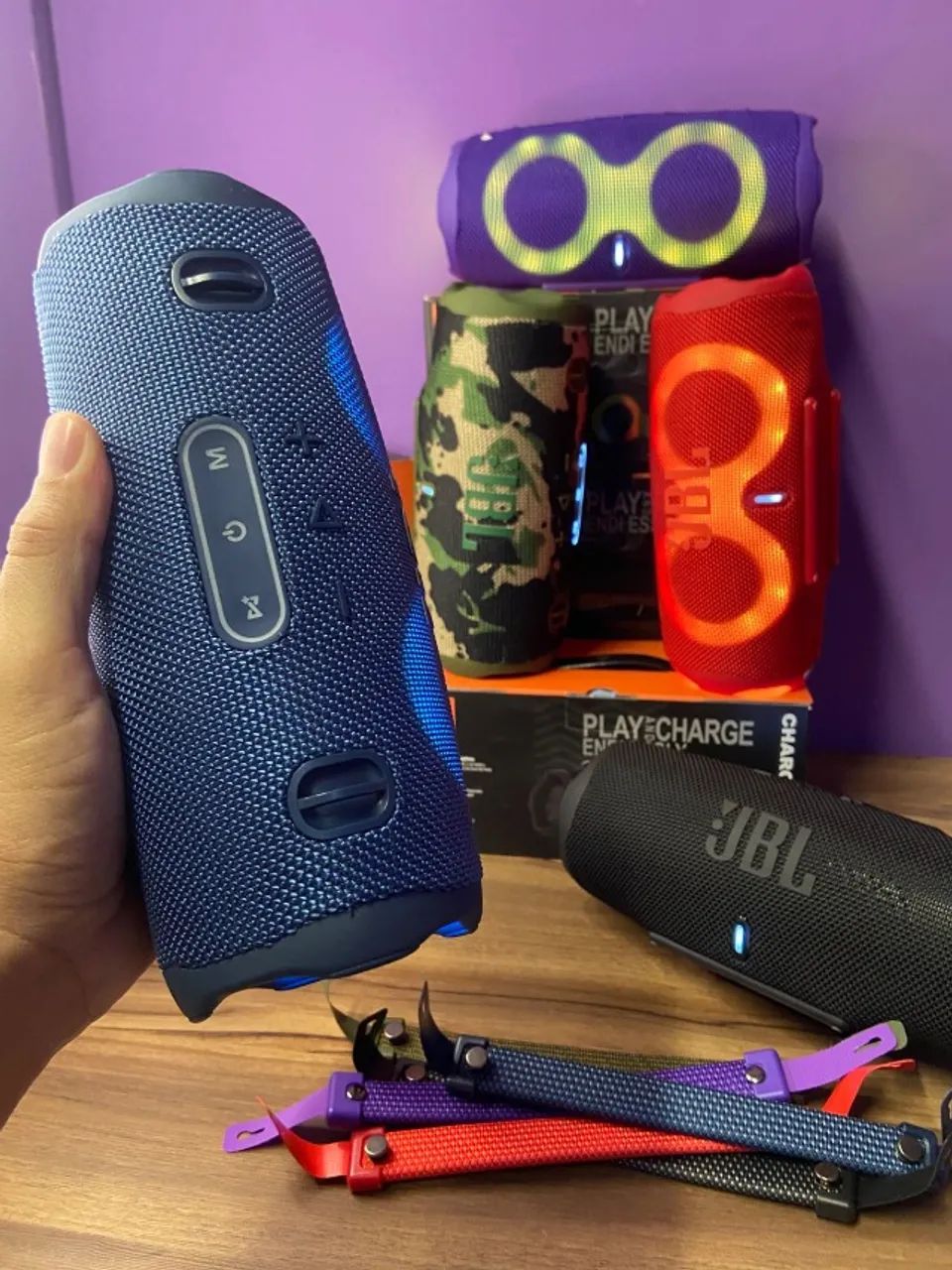 Caixa de Som Bluetooth Charge 6 Led RGB