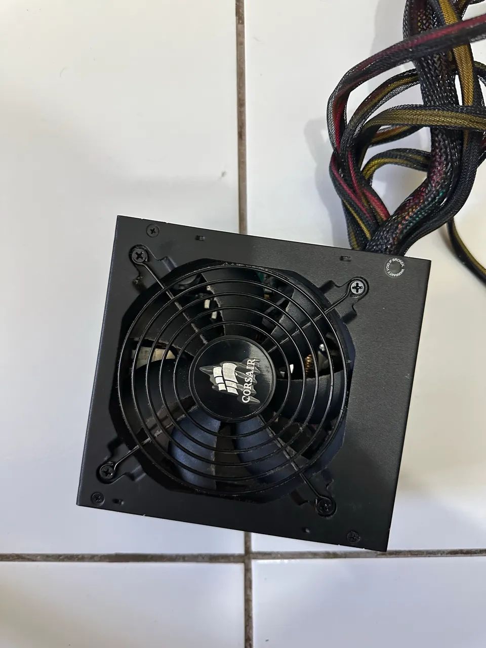 Fonte corsair cx600