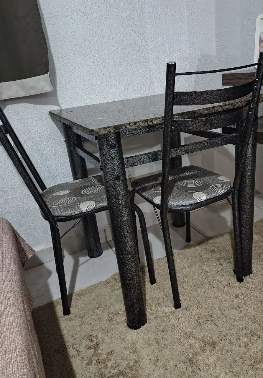 Mesa com 2 cadeiras 70x70  - Foto 4