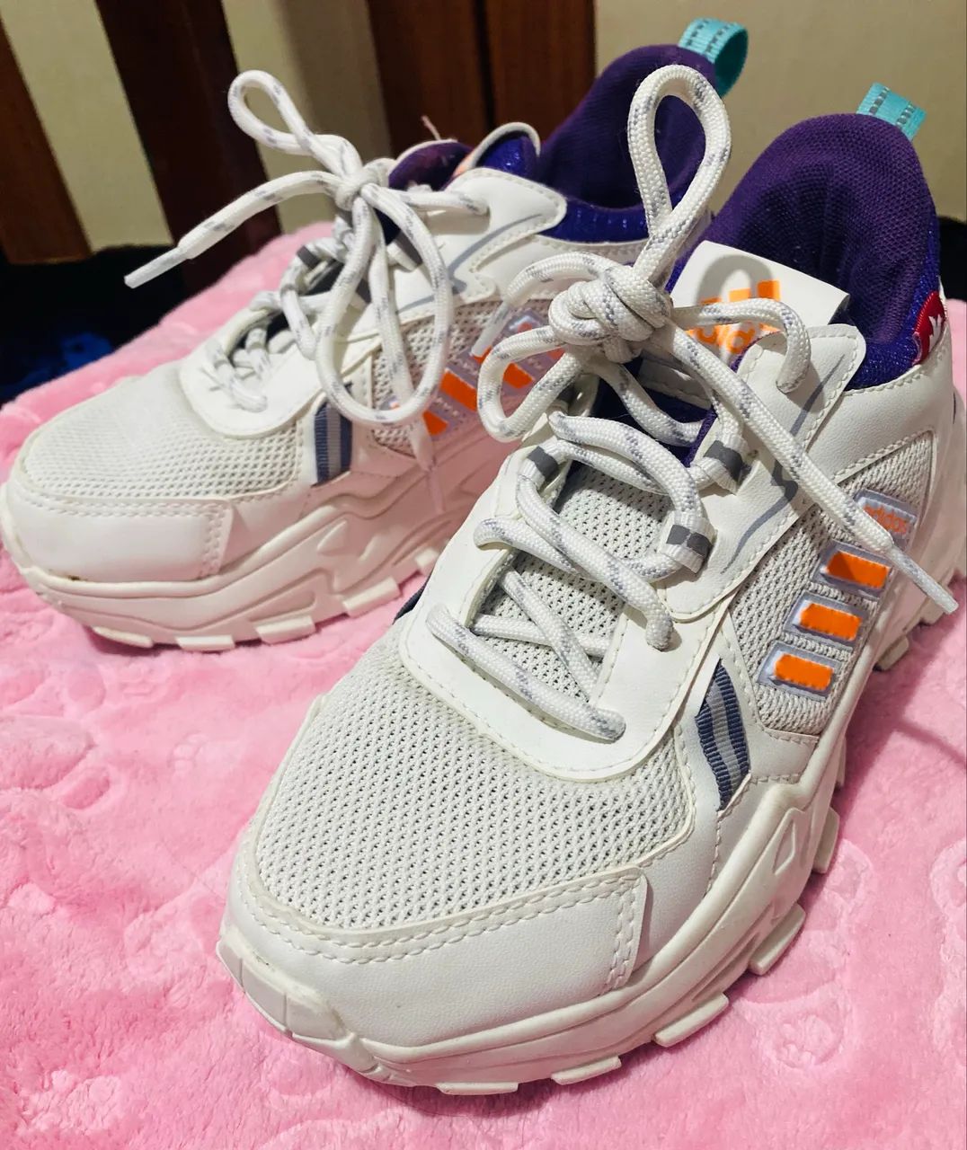 Tênis Adidas semi novo - Foto 3