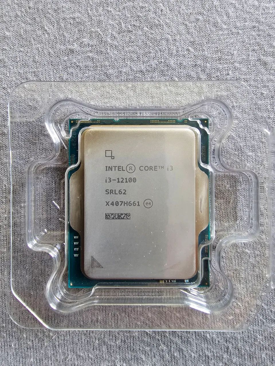 Processador Intel Core i3-12100 (12ª Geração) - 4.30 GHz / 12MB