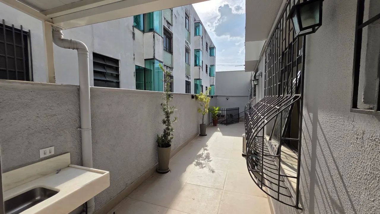 Apartamento 3 quartos coração Eucarístico área privativa - Foto 2