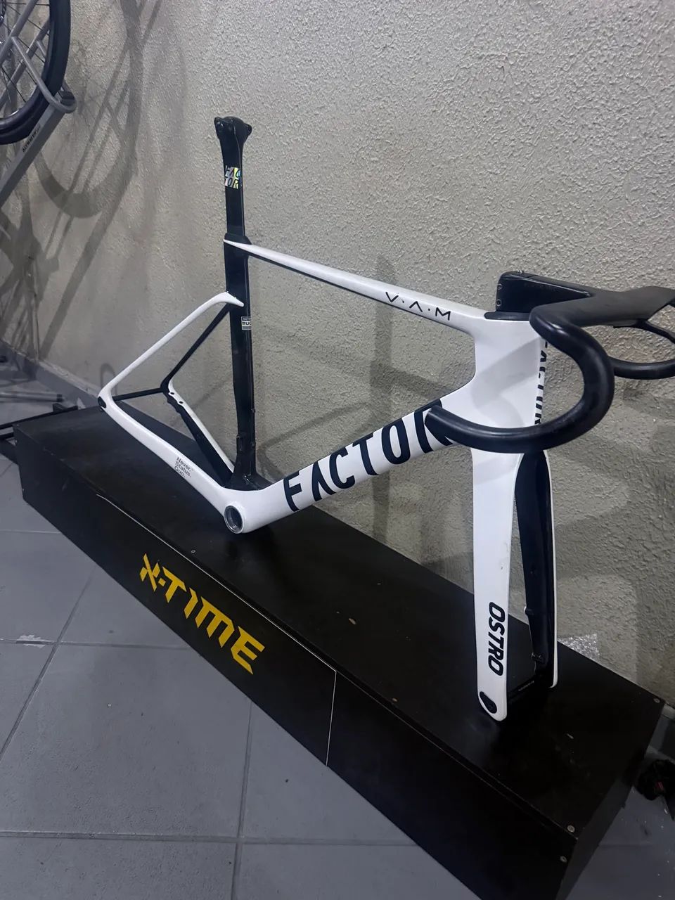 Quadro tamanho 54, FACTOR OSTRO, OEM - Foto 3