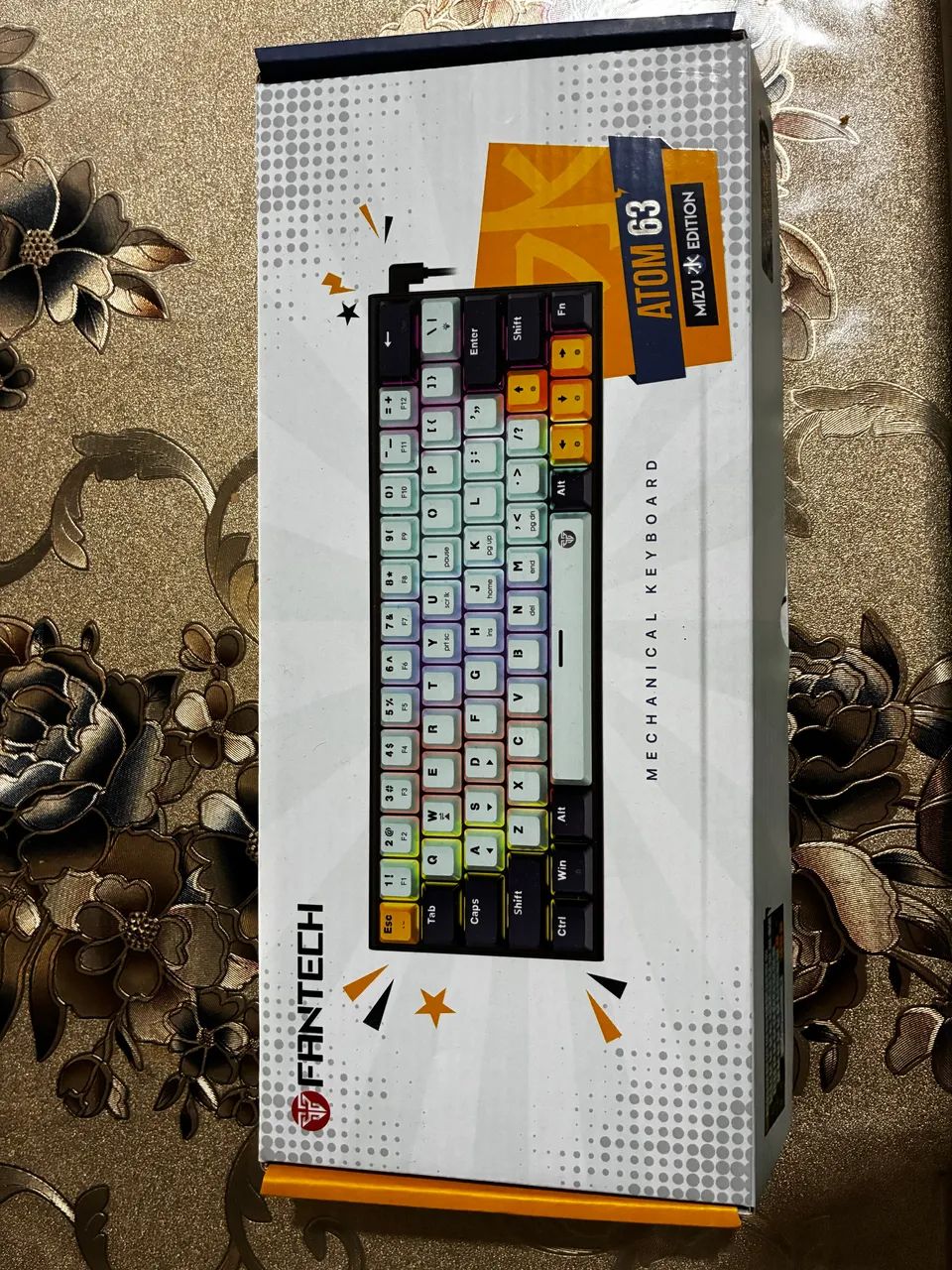 Teclado Mecânico FANTECH ATOM 63 