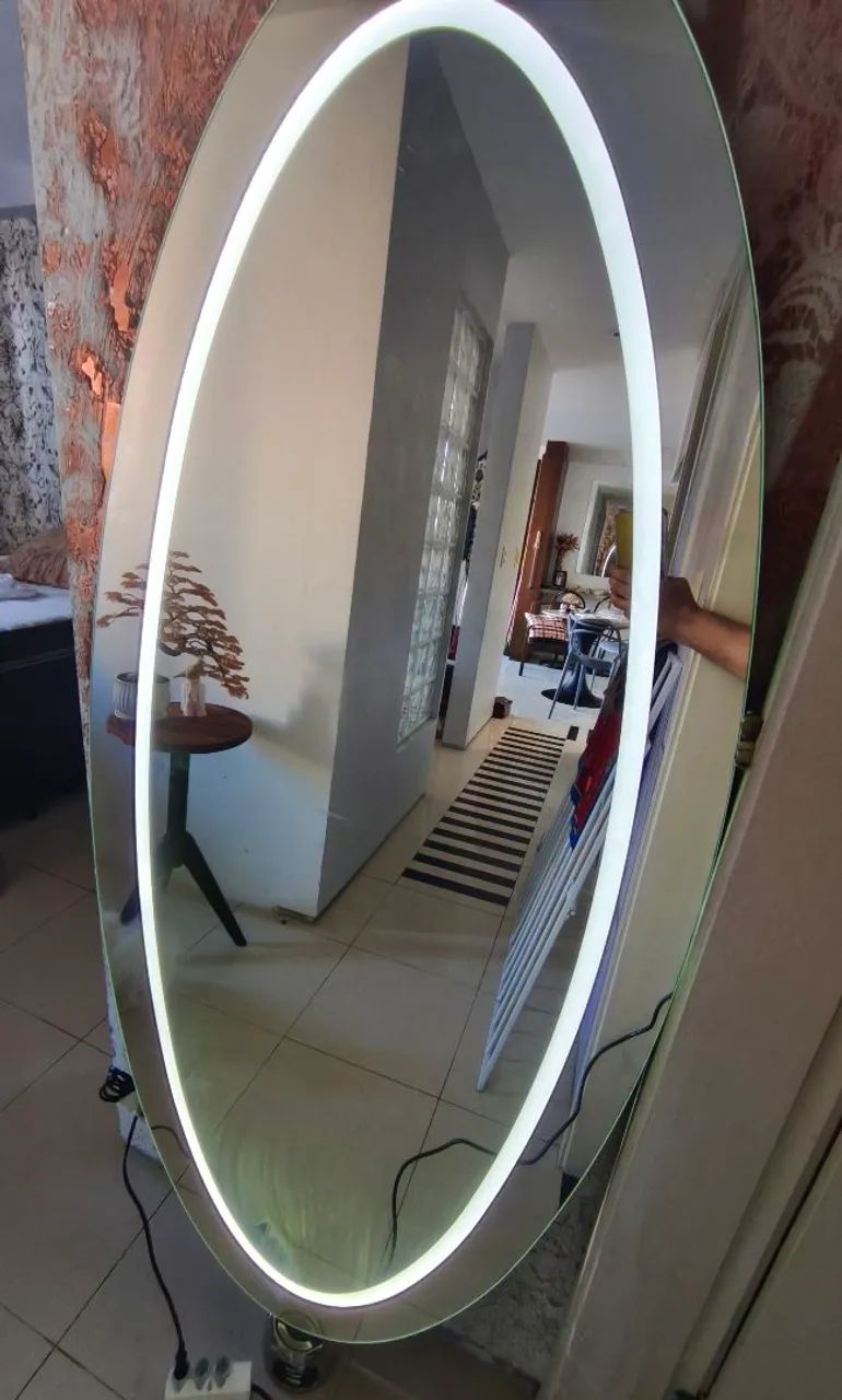Espelho oval em LED  - Foto 2
