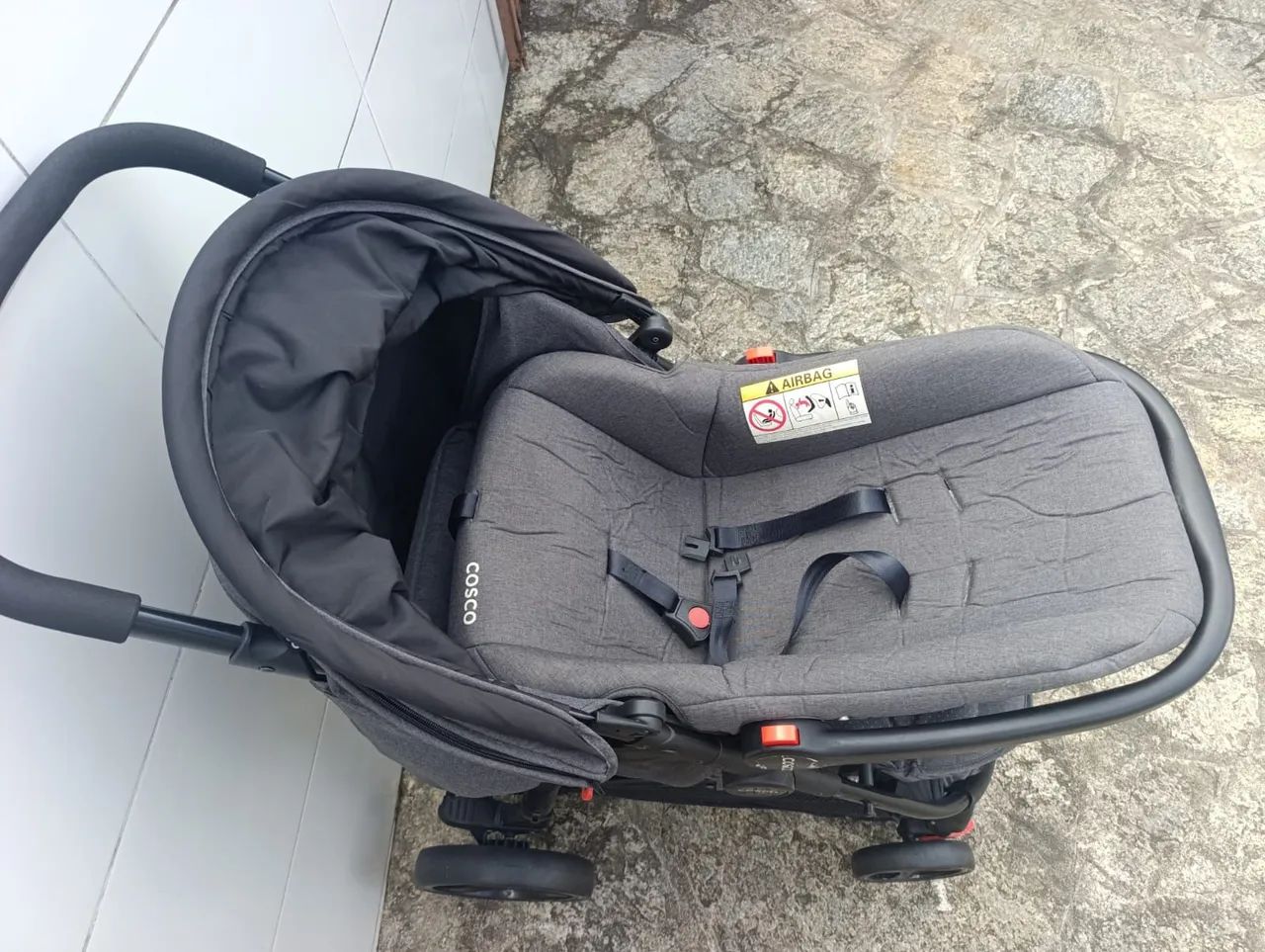 Carrinho com bebê conforto  - Foto 5