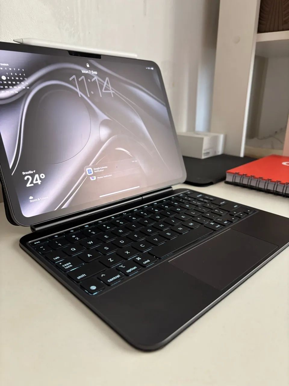 Magic Keyboard - iPad Pro M4/M5 11?