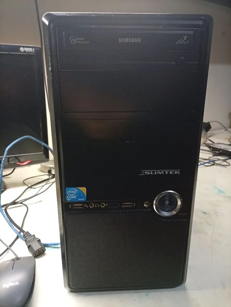 CPU core 2 duo 2.9ghs,4,80gb hd