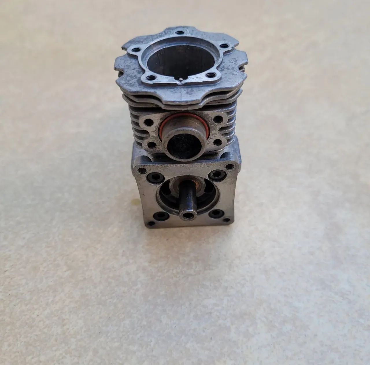Motor Traxxas 3.3 - Foto 4