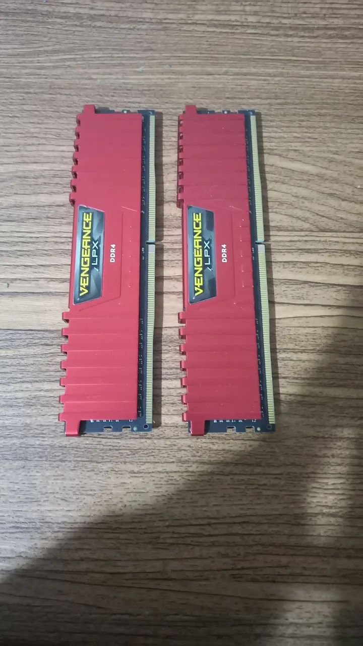 Memória ram 2 pentes de 4g ram ddr4 