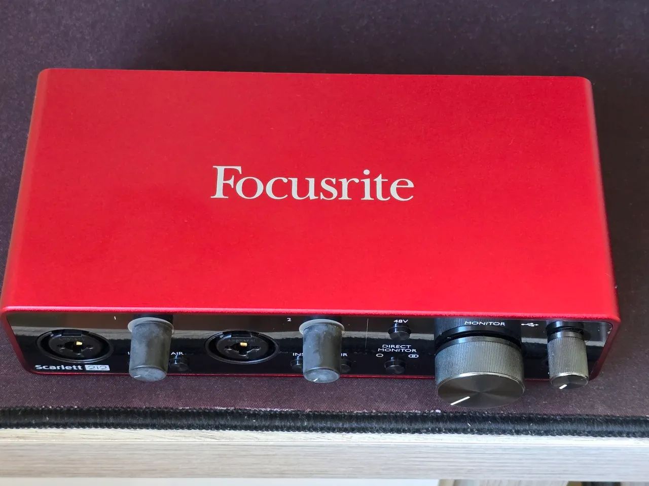 Interface de áudio Focusrite Scarlett 2i2 3ª geração  - Foto 3