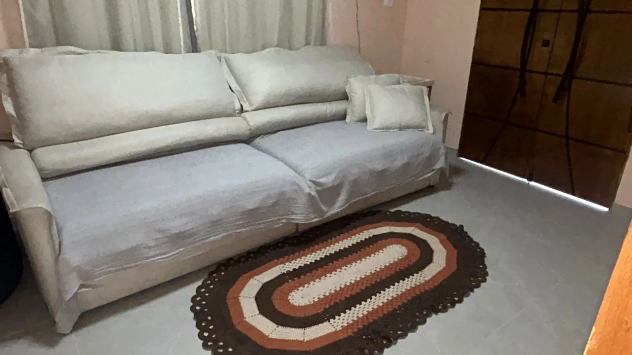 Sofá 4 lugares moderno  - Foto 3