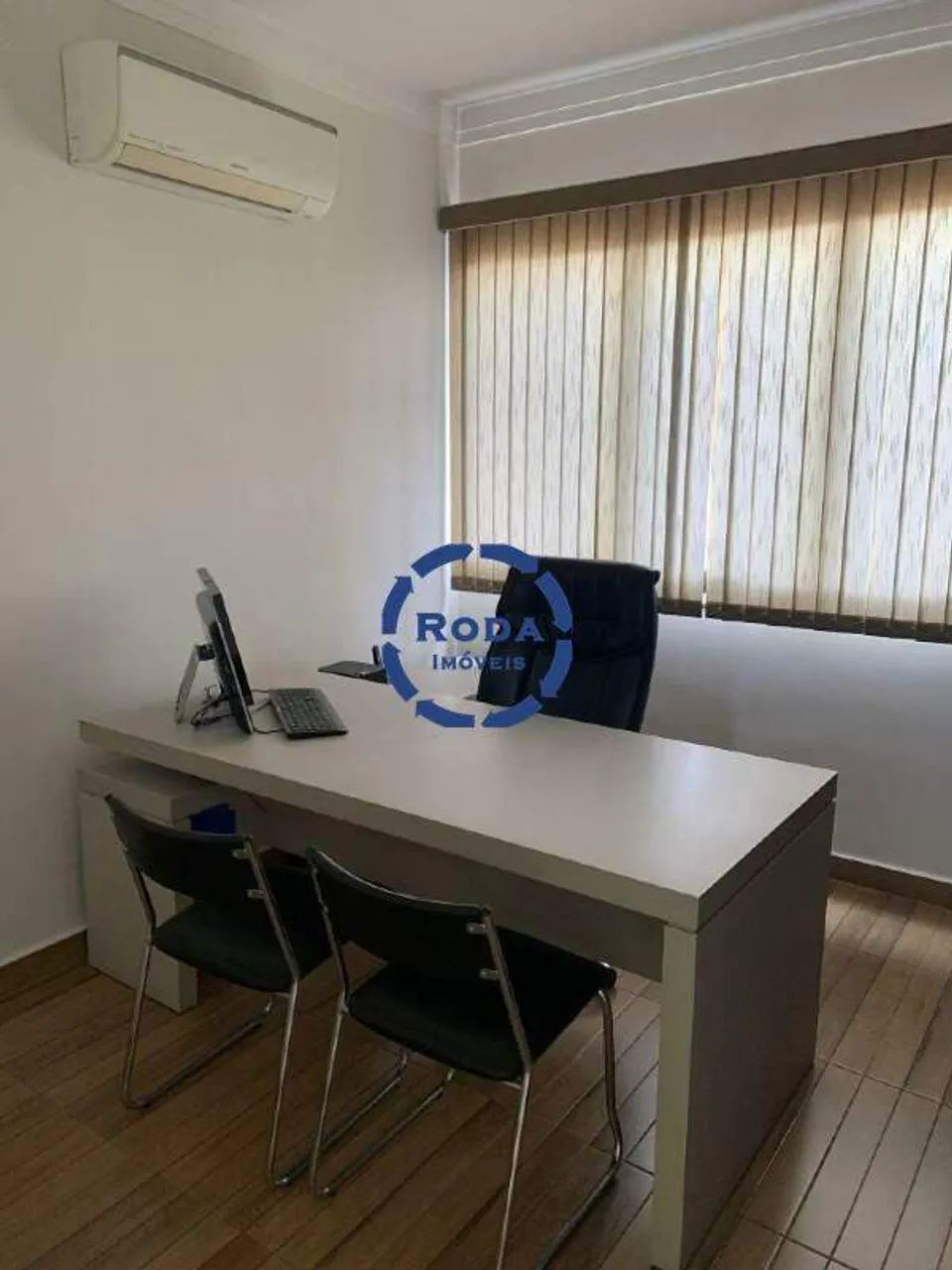 Conjunto Comercial de 40m² em Vila Mathias, Santos  2 salas, 1 vaga - Foto 4
