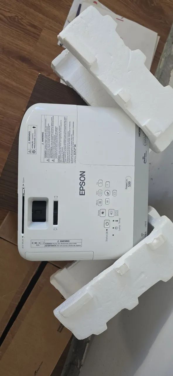 PROJETOR EPSON POWERLITE S39 ? NOVO - Foto 4