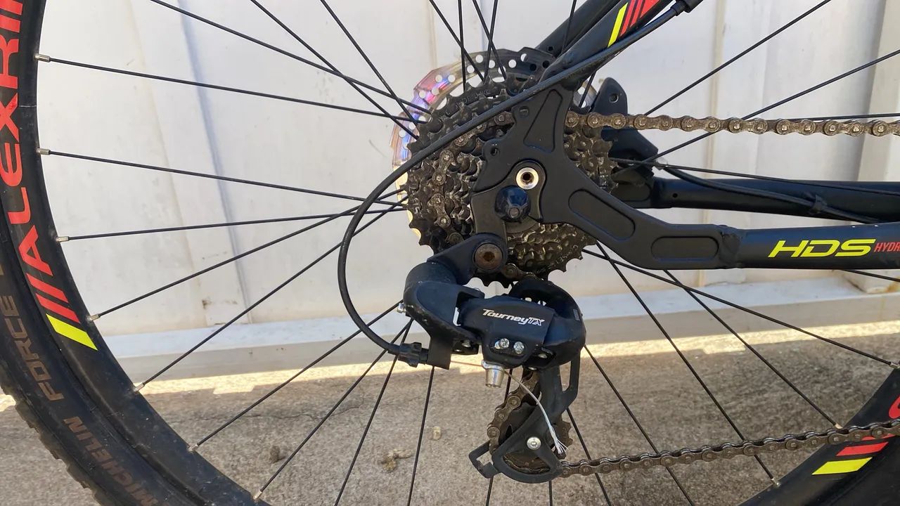 Bicicleta Oggi Hacks  - Foto 2