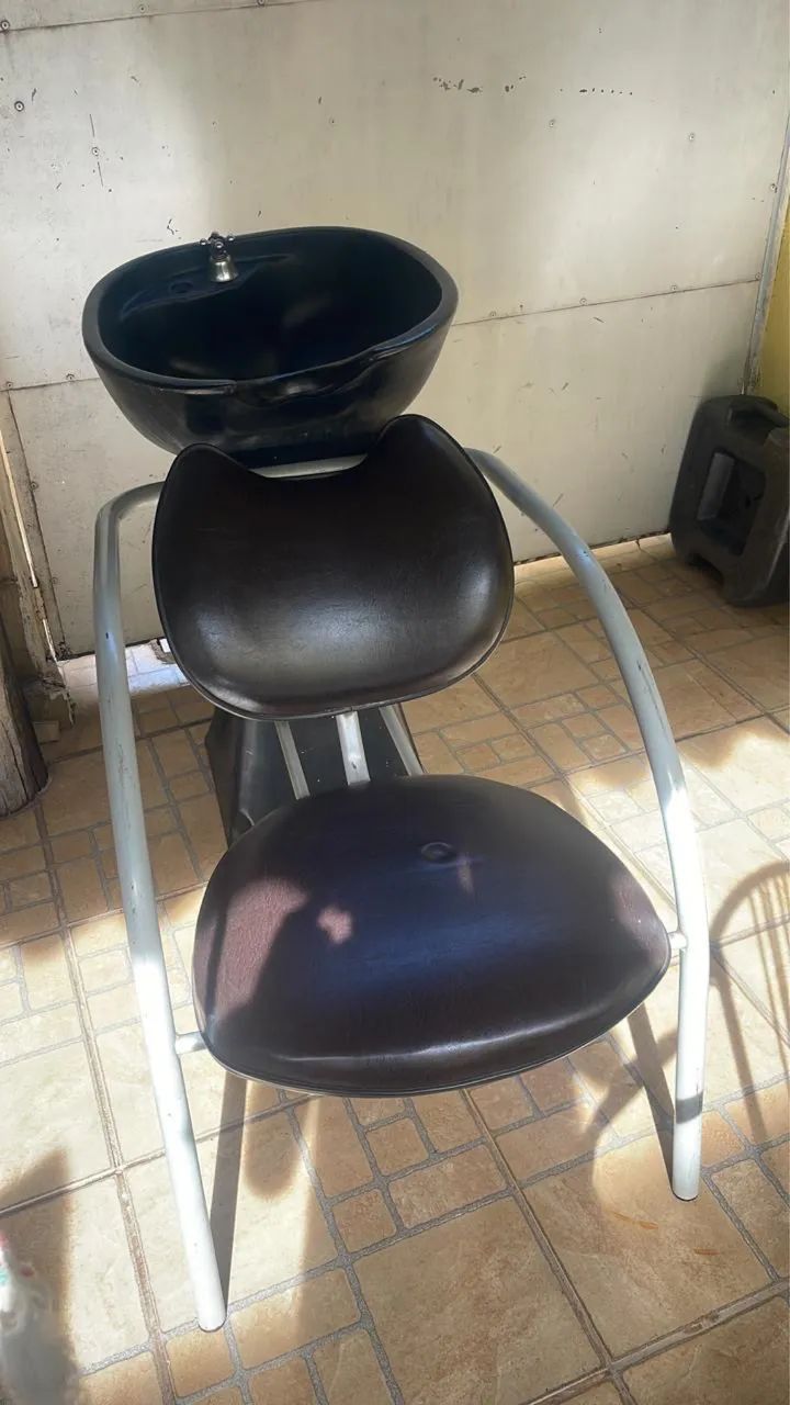 Salon Washbasin