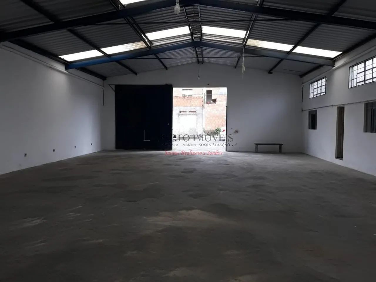 Pavilhão em Jardim Canadá com 280 m² , 4 vaga(s) - Foto 3