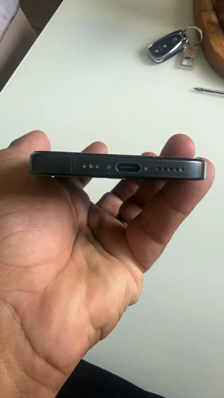 iPhone 15 Pro 256 Gb - Foto 3