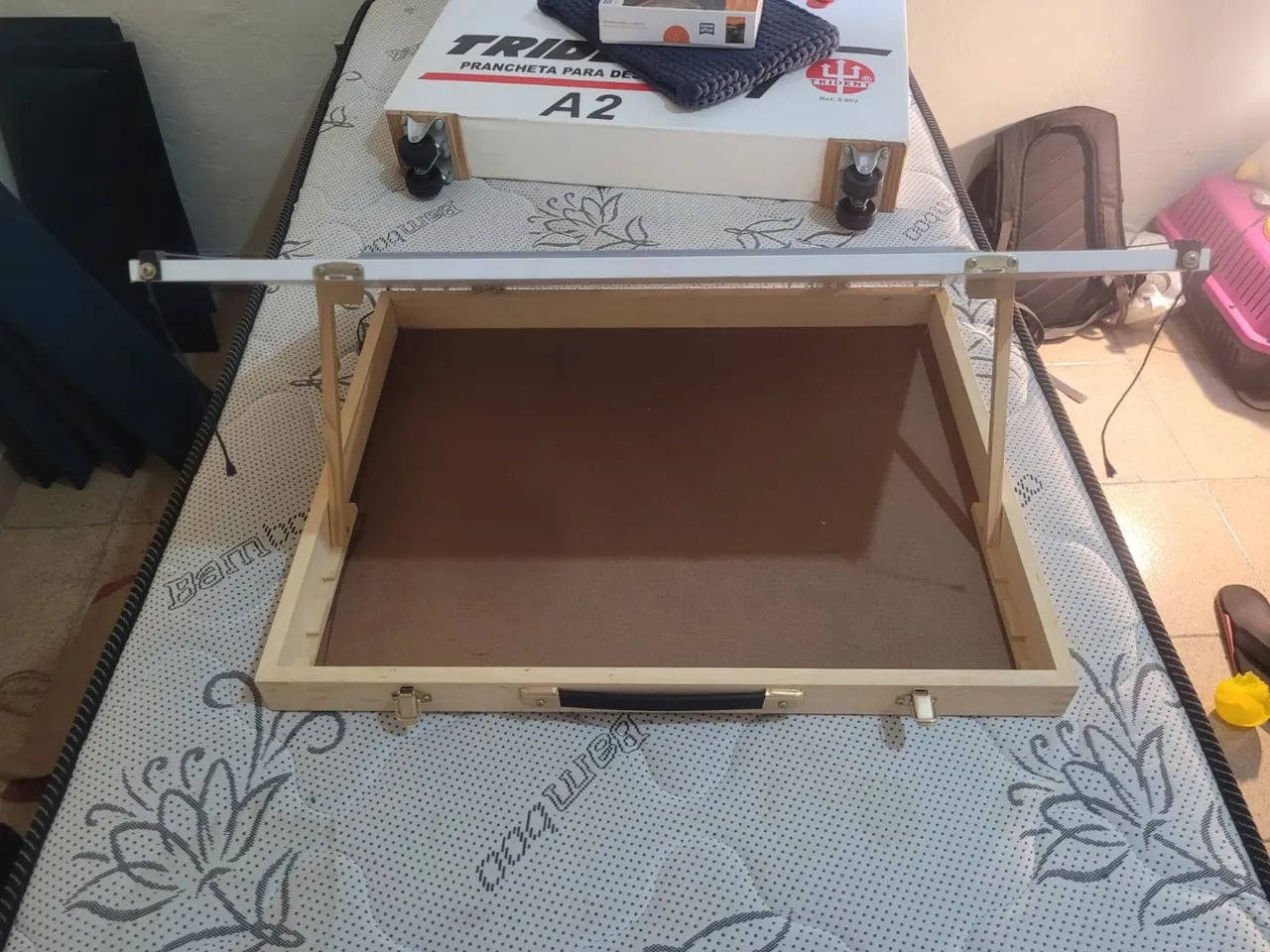 Plancheta Trident A2 com Maleta e Rodinhas - Excelente Estado - Foto 3