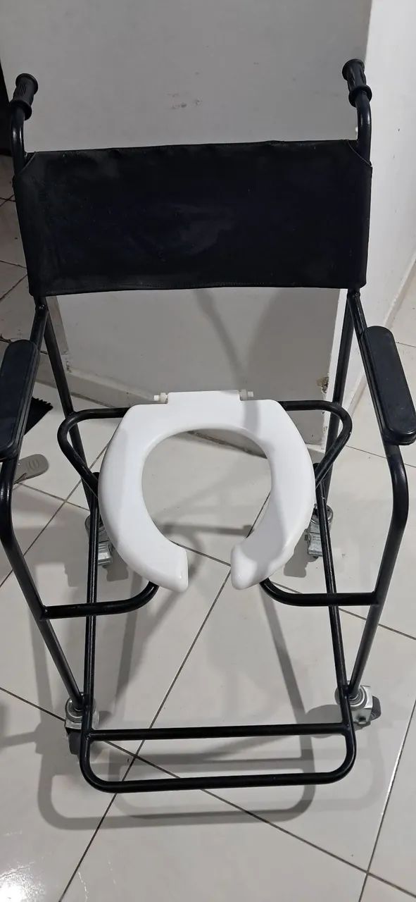 Cadeira de rodas - Foto 5