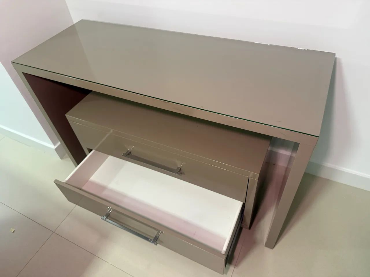 Aparador com rack com gavetas - Foto 5