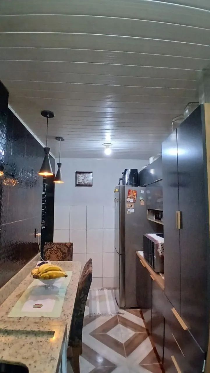 Vendo casa com kitnet em cima - Foto 3
