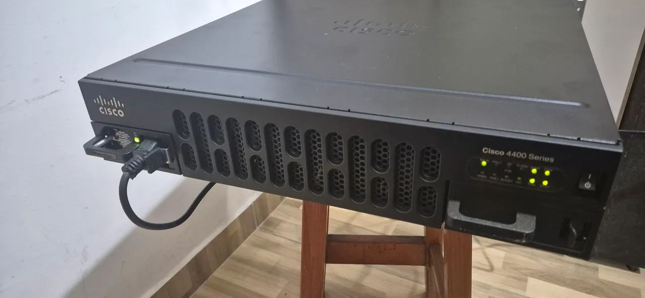 Cisco ISR 4451 - Foto 3