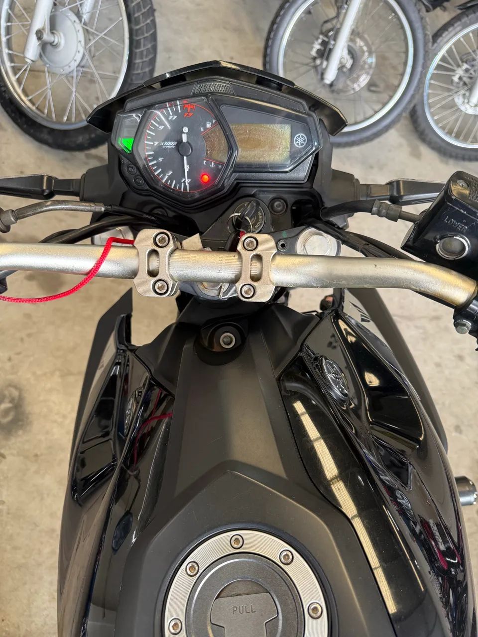 YAMAHA MT-03 2020 - Foto 3