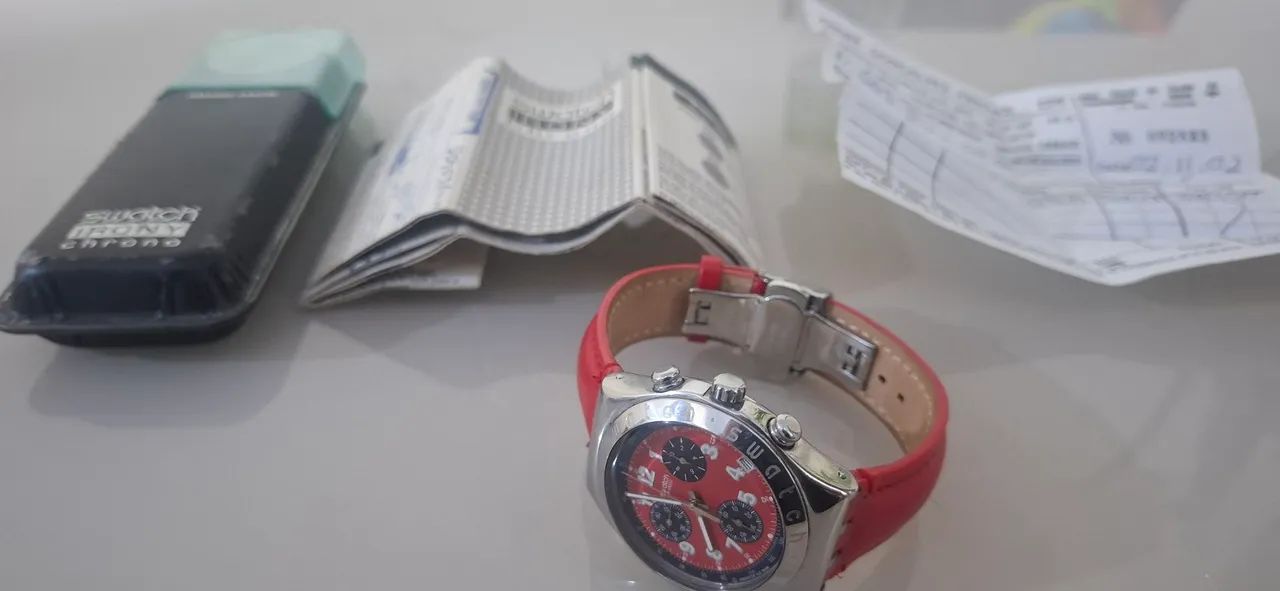 Relogio Swatch Red Agent - Foto 3