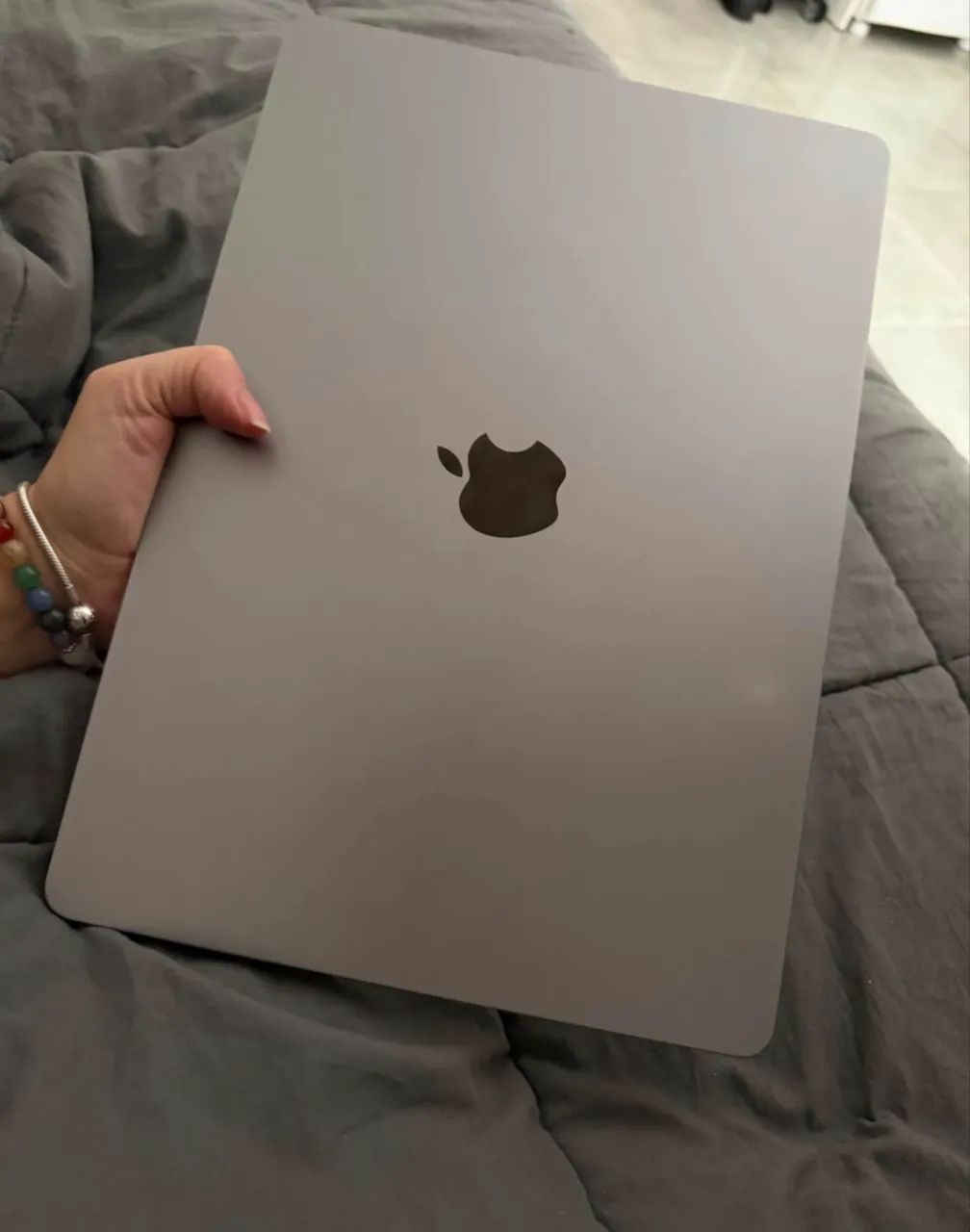 Macbook Air M2 15 Polegadas 8GB / 512 SSD - Bateria 150 Ciclos