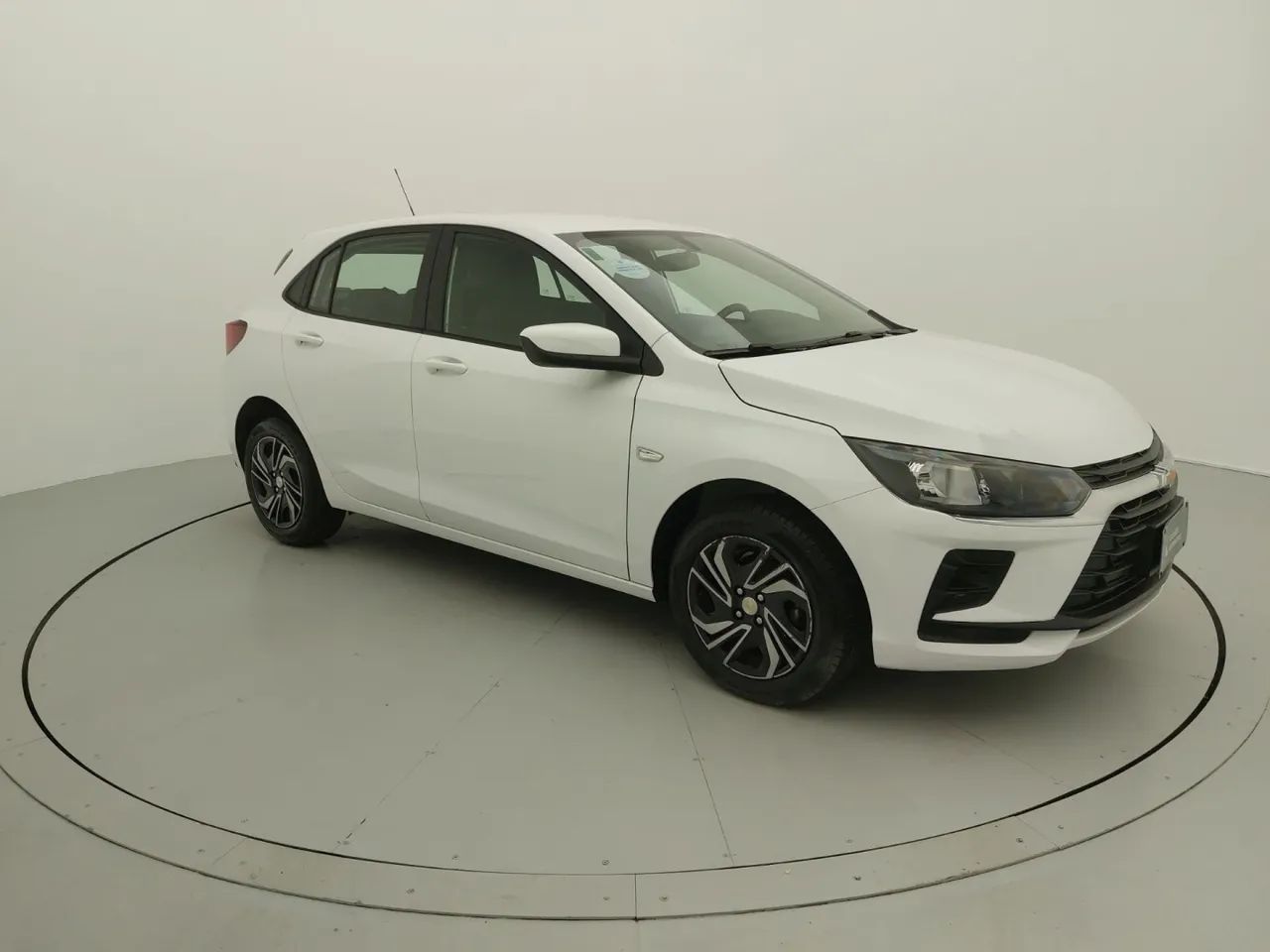 Chevrolet Onix Hatch 1.0 12V Flex Mec. 4P, foto 7 de 18
