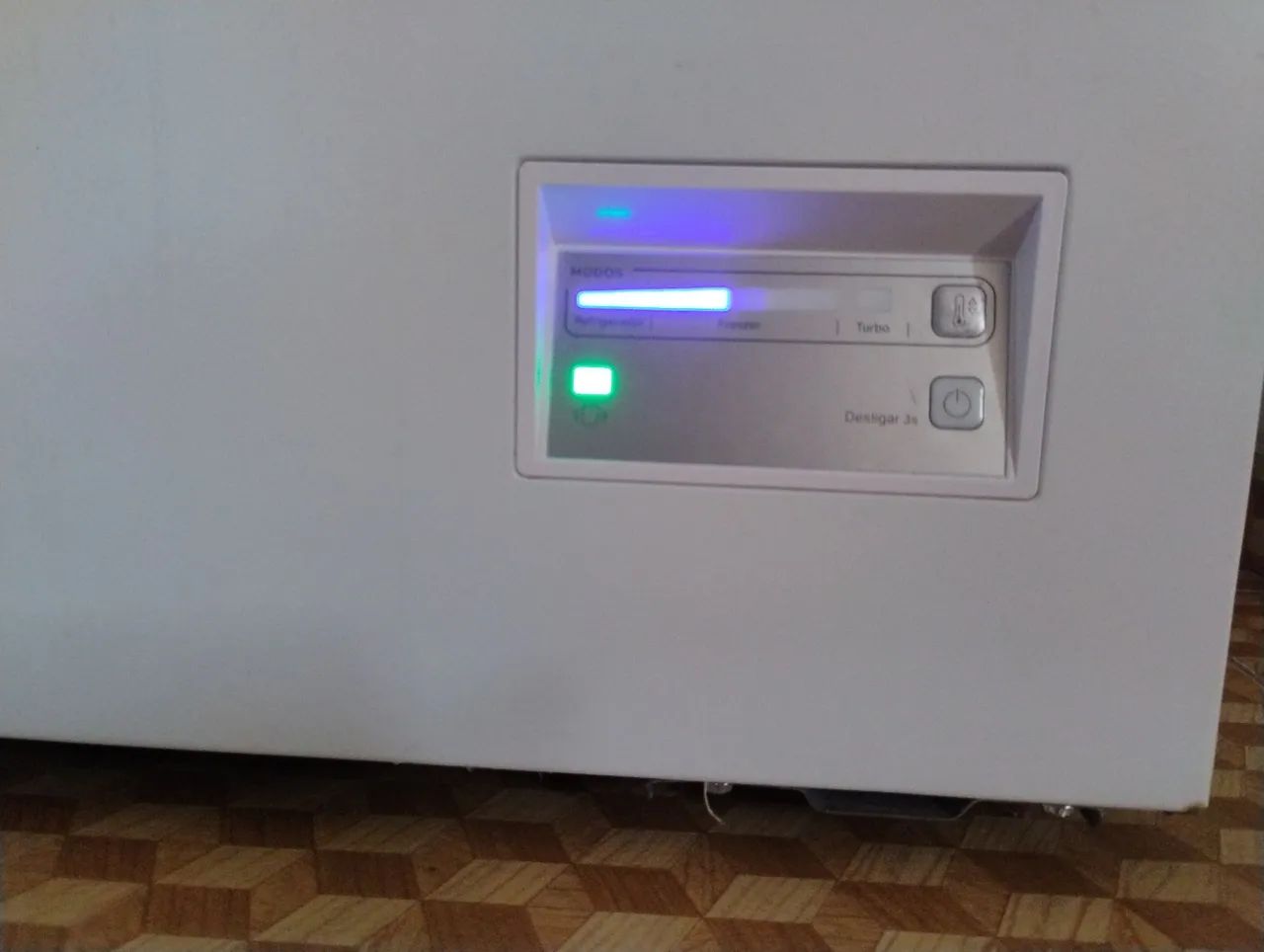 Vendo Freezer Horizontal Cônsul 142L - Foto 5