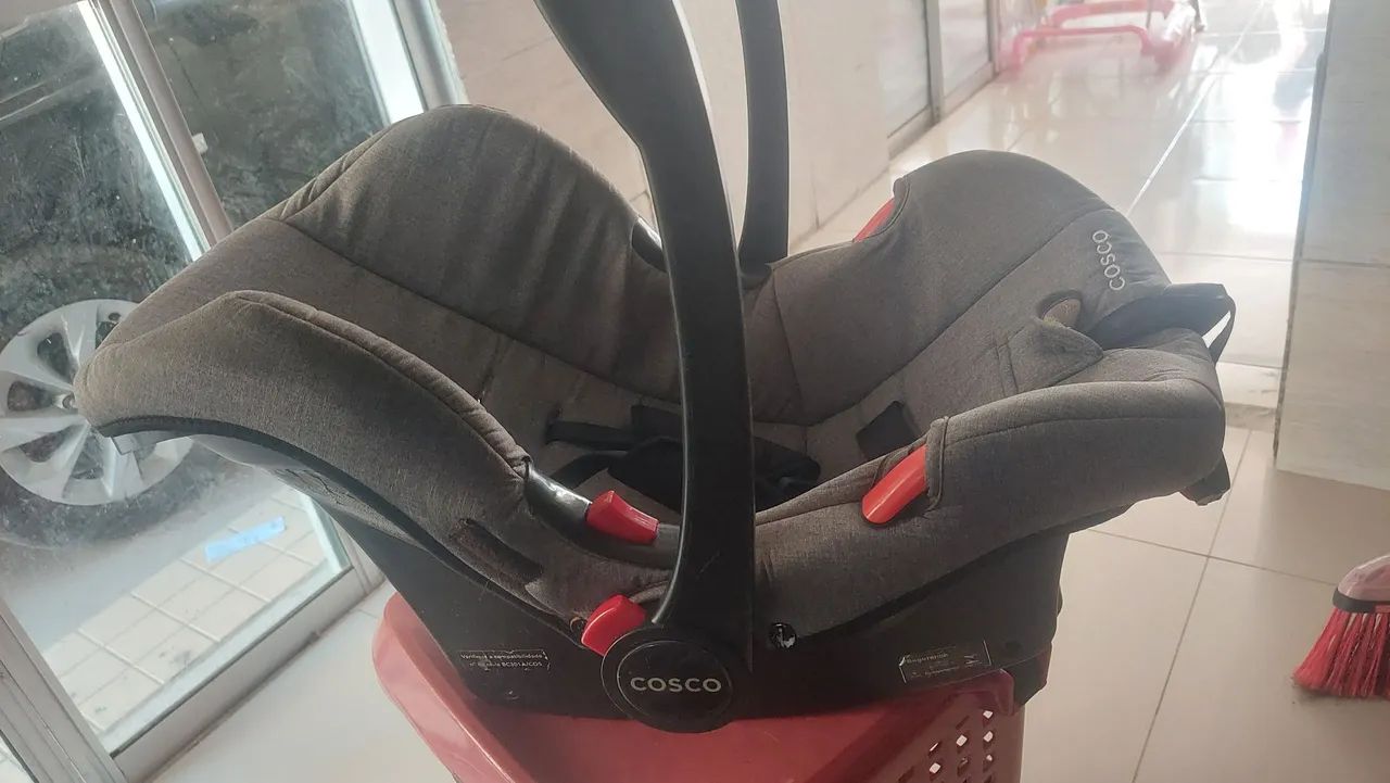 Carrinho de bebê + bebê conforto  - Foto 4