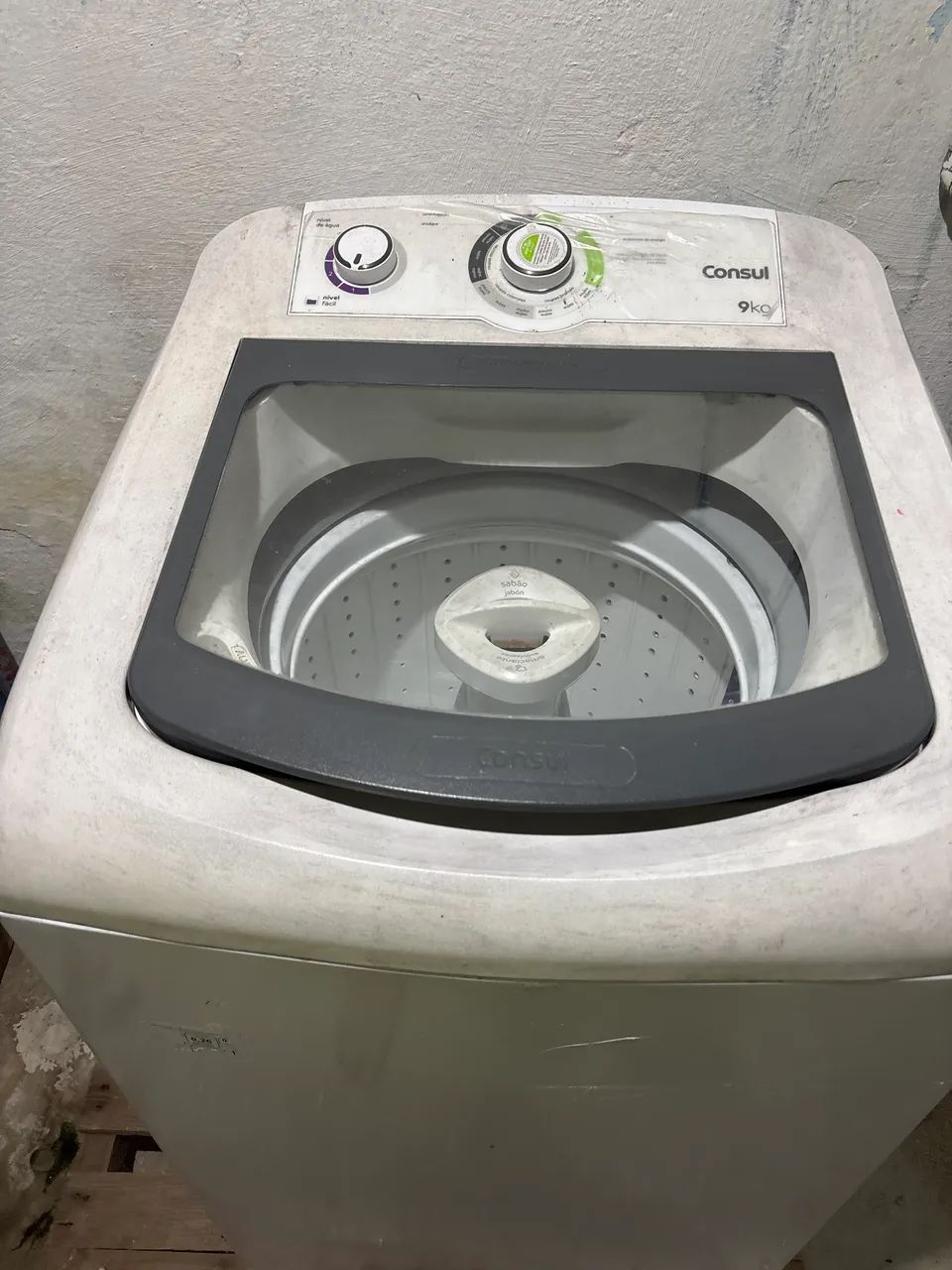 Máquina de lavar roupas. Cônsul 