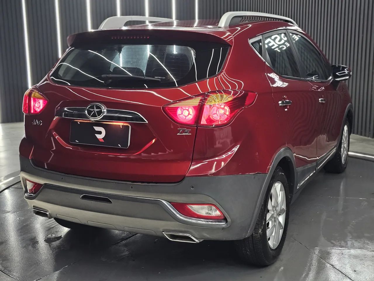 JAC T5 1.5 Jet Flex 16V 5P Mec. 2017 - Foto 4