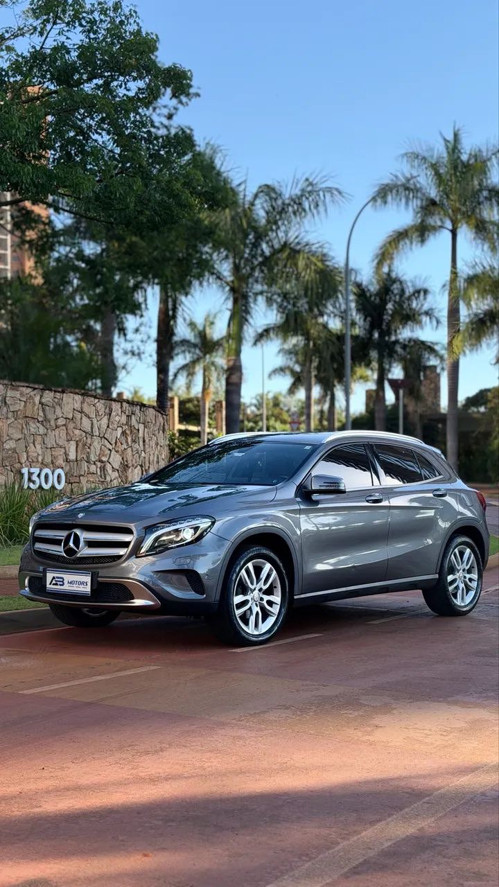 Mercedes-Benz GLA 200 Adv. 1.6/1.6 TB 16V Flex Aut. 2016